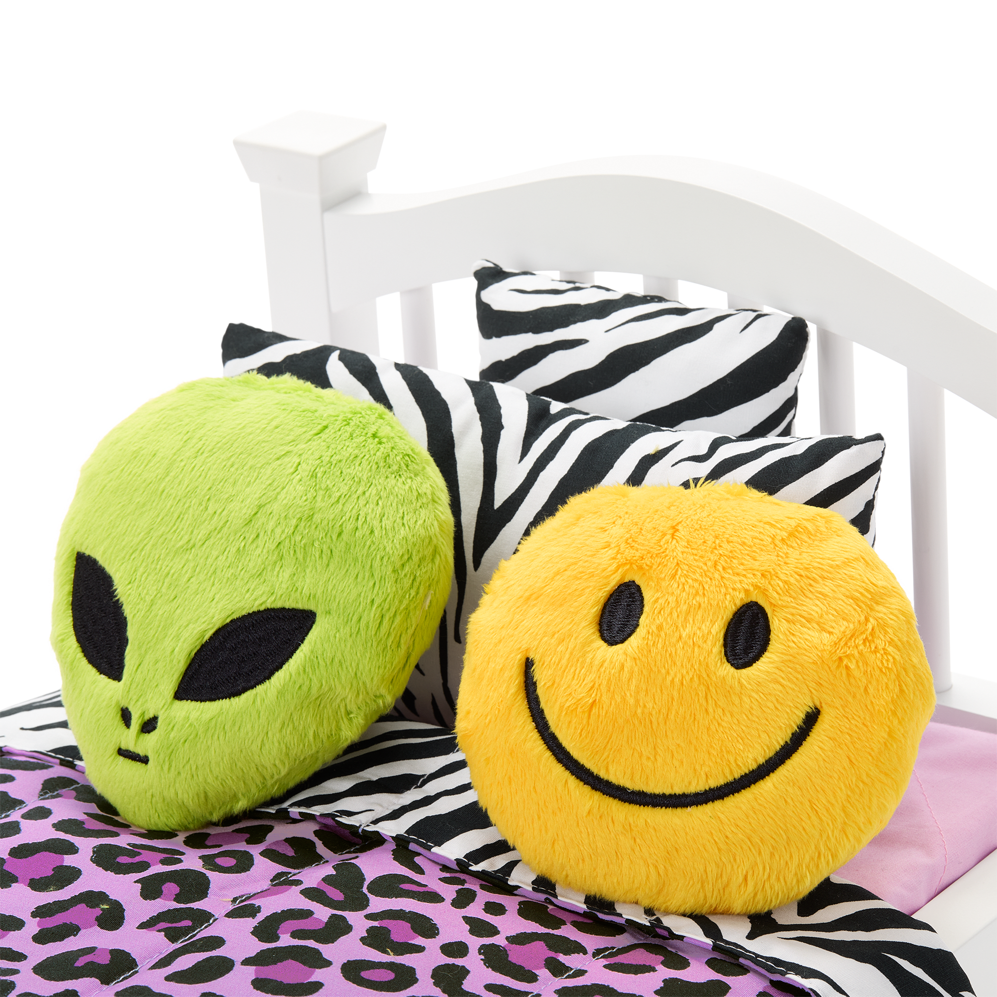 Isabel & Nicki's Twin Beds Bundle (Historical Characters) - Image 6